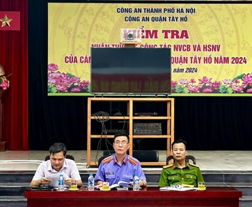 Liên ngành Công an - Viện KSND quận Tây Hồ tiến hành kiểm tra, hướng dẫn...